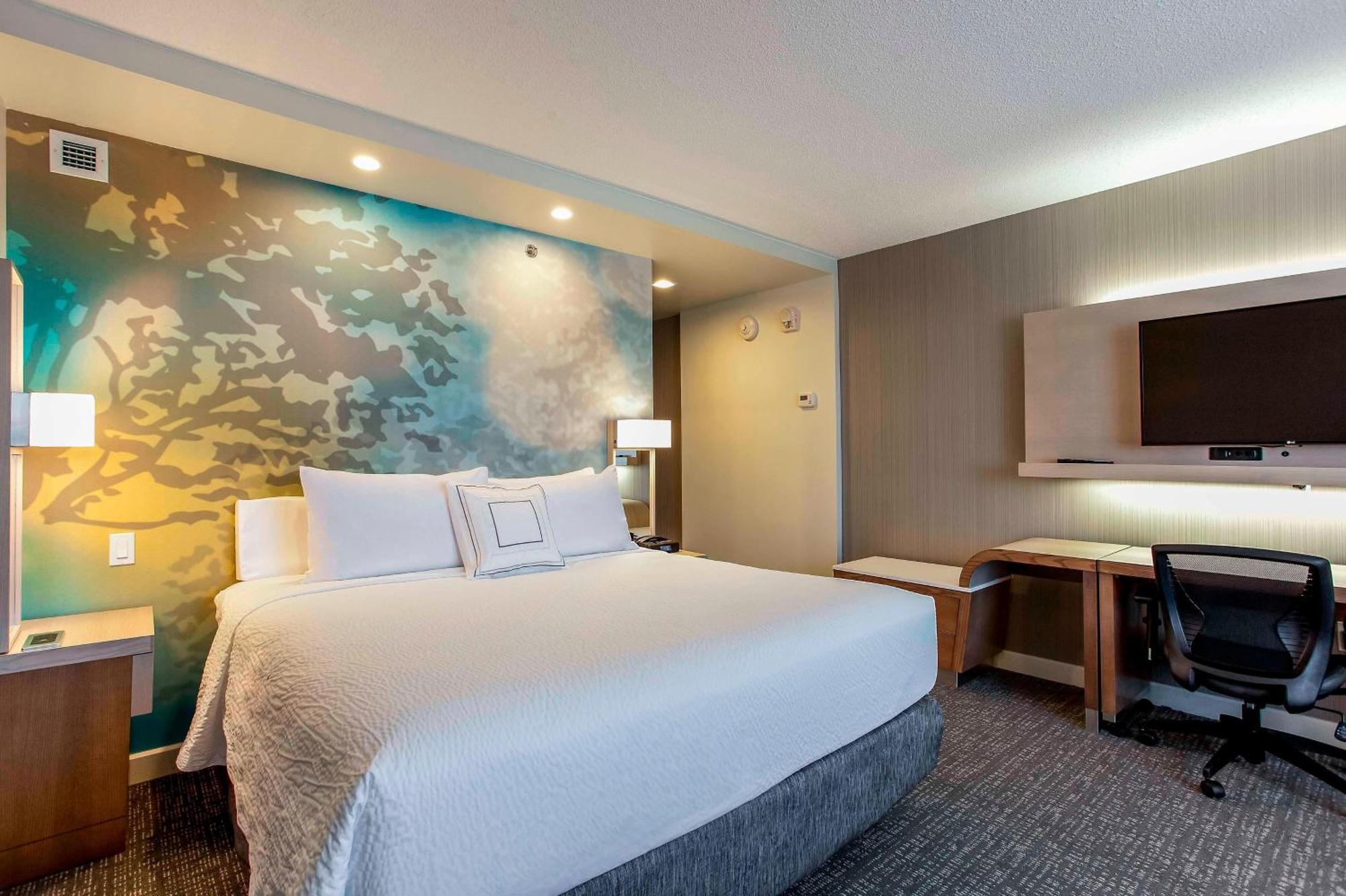 คอร์ตยาร์ด บาย แมริออท เวสต์ ไอส์แลนด์/แบดูร์ฟ Hotel Baie D'Urfe ภายนอก รูปภาพ
