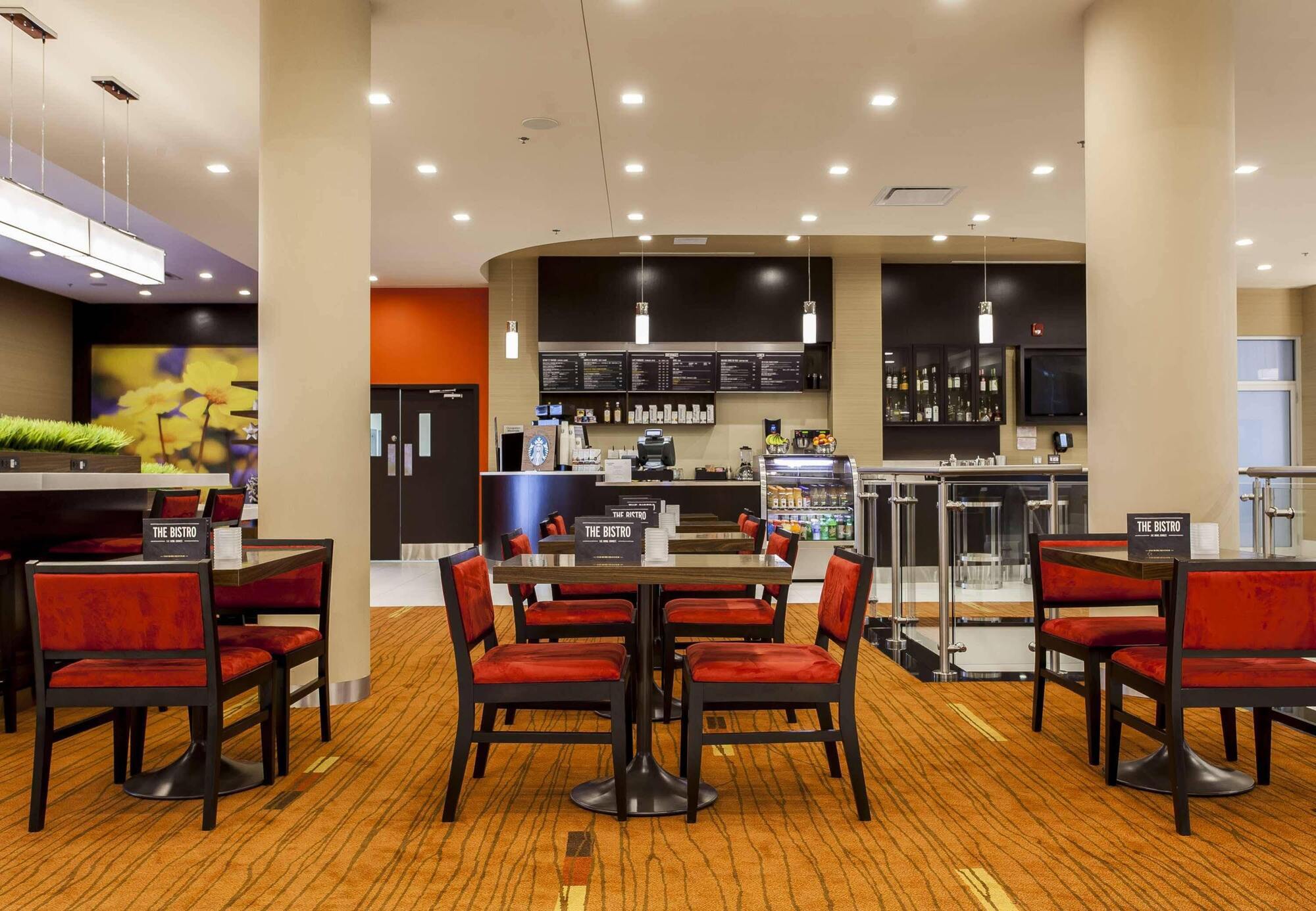 คอร์ตยาร์ด บาย แมริออท เวสต์ ไอส์แลนด์/แบดูร์ฟ Hotel Baie D'Urfe ภายนอก รูปภาพ